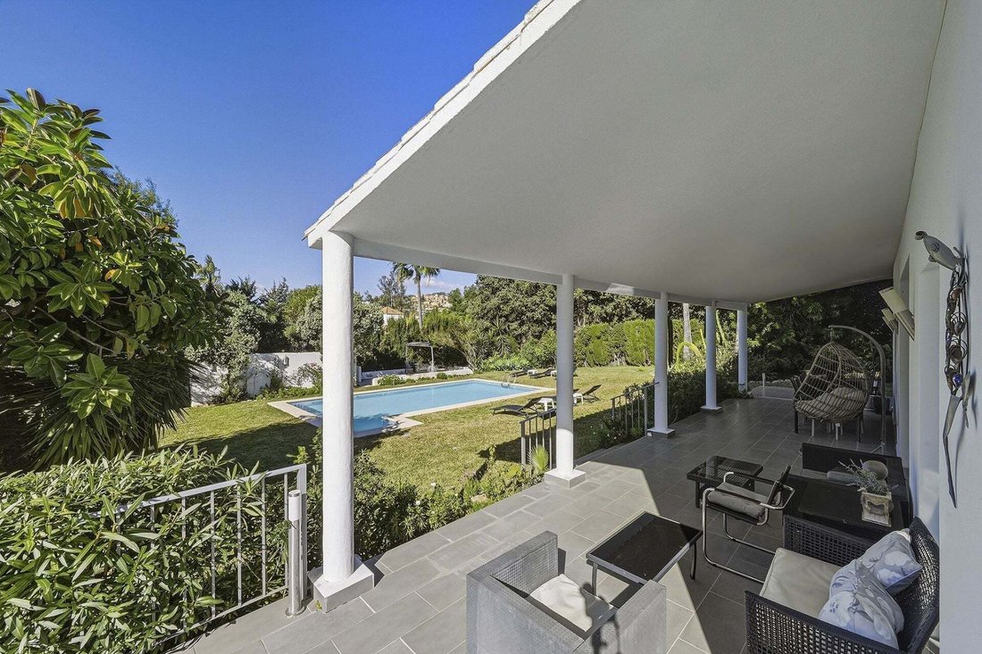 Villa in Nueva Andalucía, Marbella, Spanien 4 - 17269788