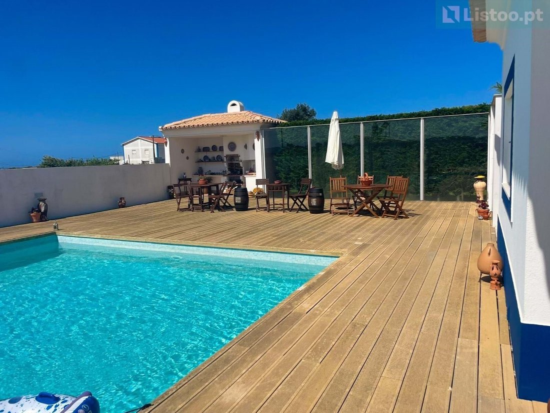 Villa in Encarnacao, Lisbon, Portugal 1 - 16546108