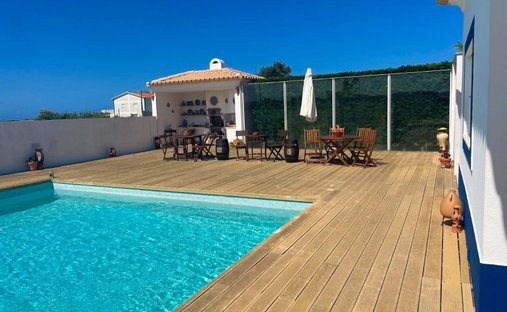 Villa in Encarnacao, Lisbon, Portugal 1