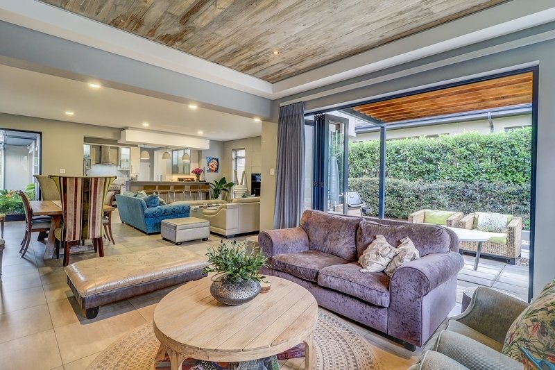 Estate in Fancourt, Western Cape, South Africa 1 - 17268832