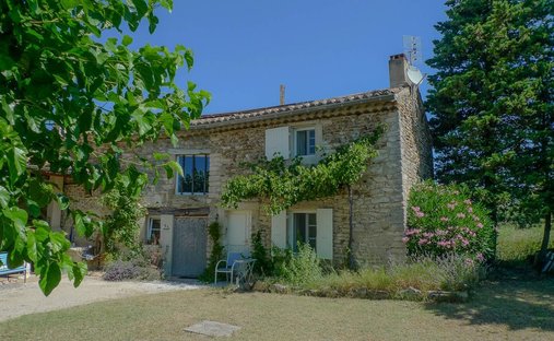 House in Châteauneuf-du-Pape, Provence-Alpes-Côte d'Azur, France 1