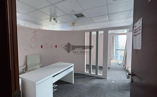 JLT / Jumeirah Lakes Towers, Dubai, United Arab Emirates 1