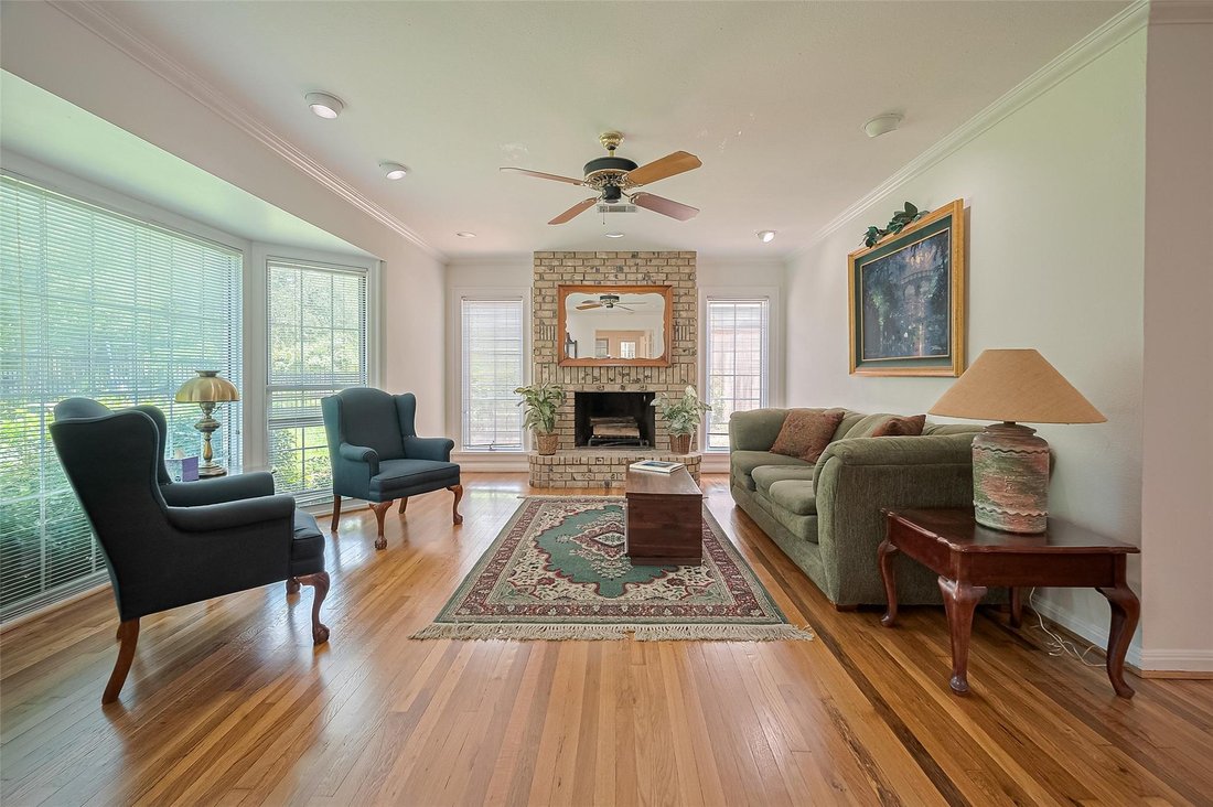 House in Houston, Texas, United States 3 - 17272542
