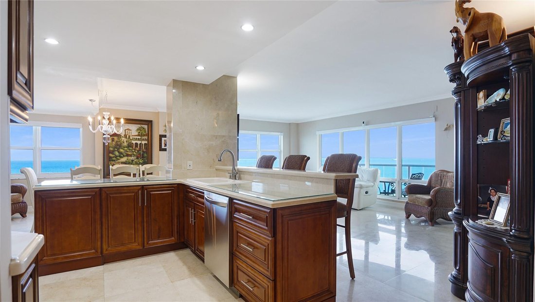 Condominio en Fort Lauderdale, Florida, Estados Unidos 2 - 16823567