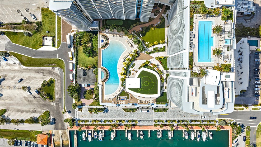 Condo in Lake Park, Florida, United States 4 - 17271048