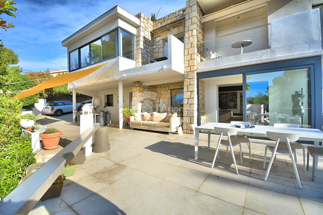 Villa in Collines, Le Cannet, France 2 - 17272982