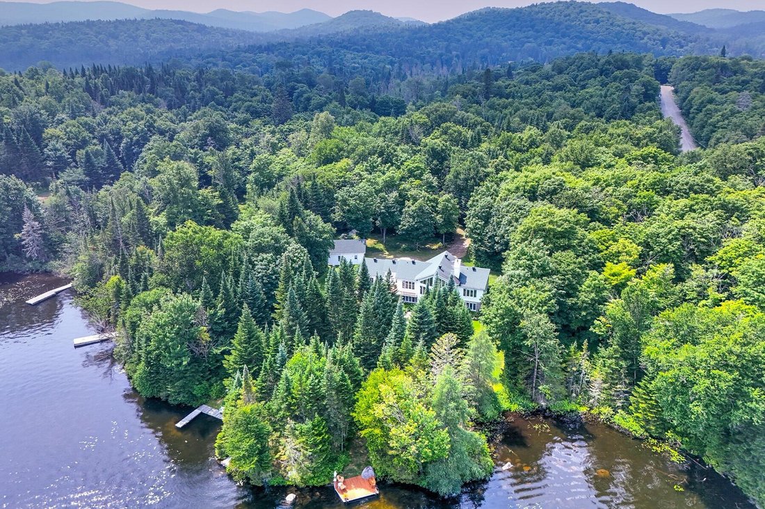 House in Lac-Supérieur, Quebec, Canada 2 - 17278769