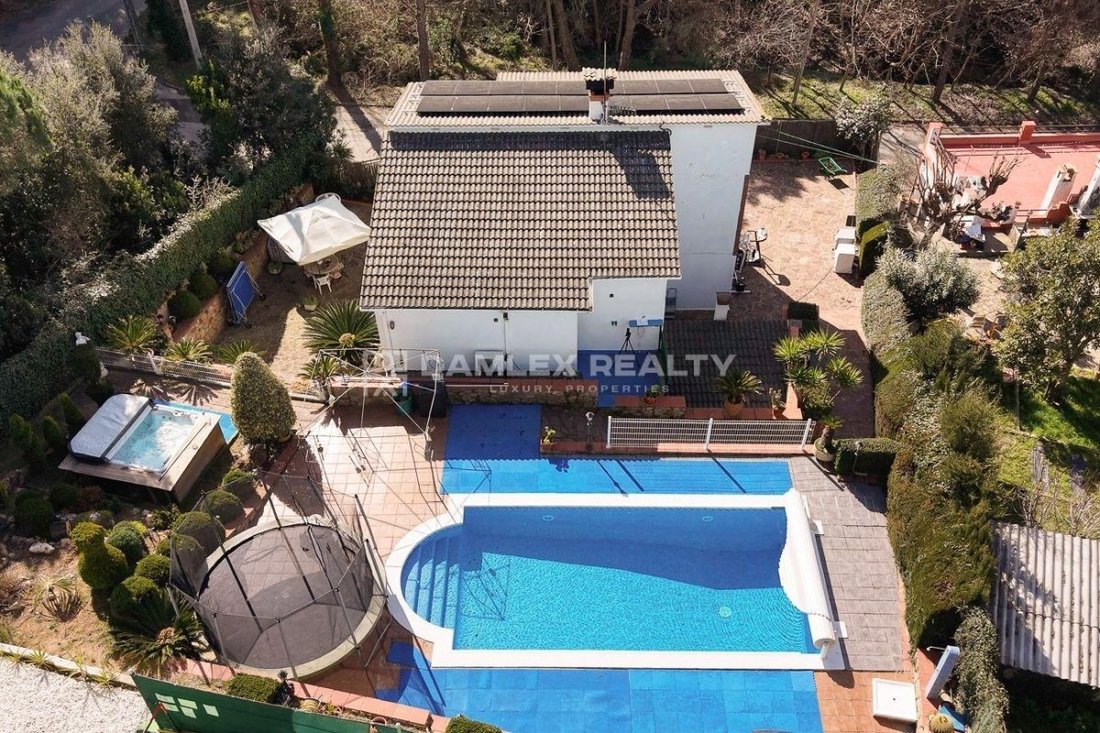 House in Vidreres, Catalonia, Spain 2 - 17278656