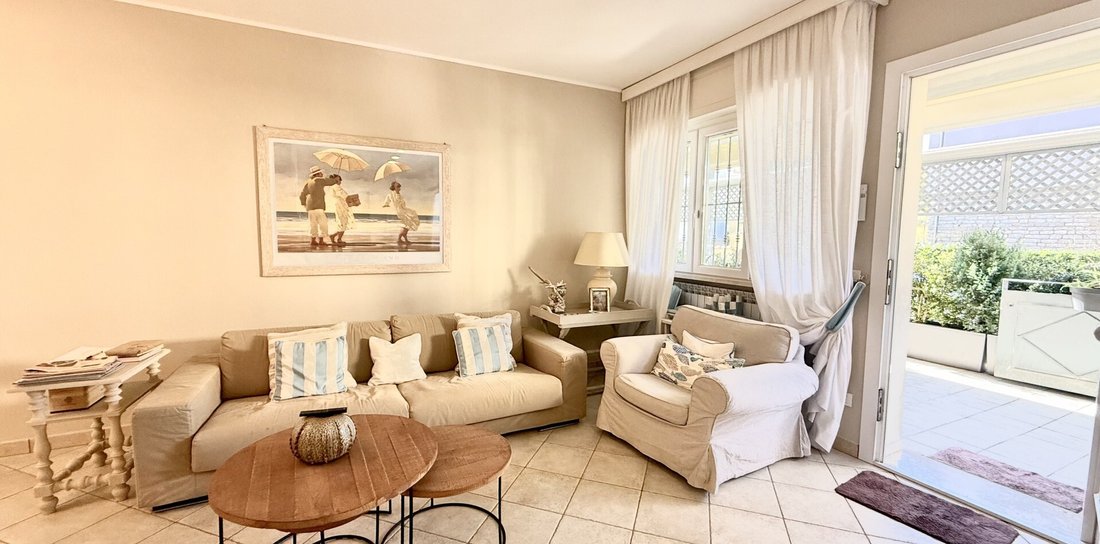 Apartment in Lido di Camaiore, Camaiore, Tuscany 4 - 17275640