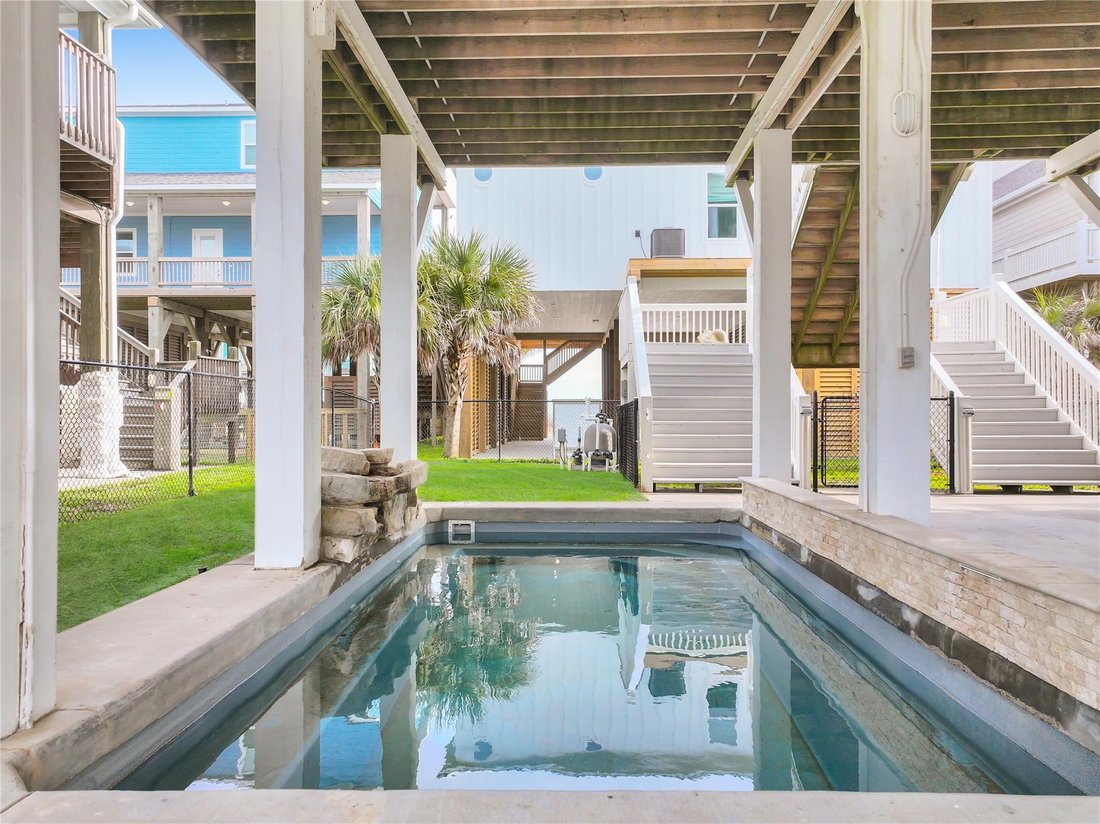 House in Bolivar Peninsula, Texas, United States 1 - 17276841