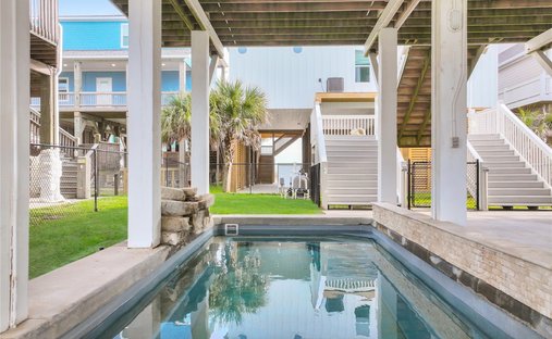 House in Bolivar Peninsula, Texas, United States 1