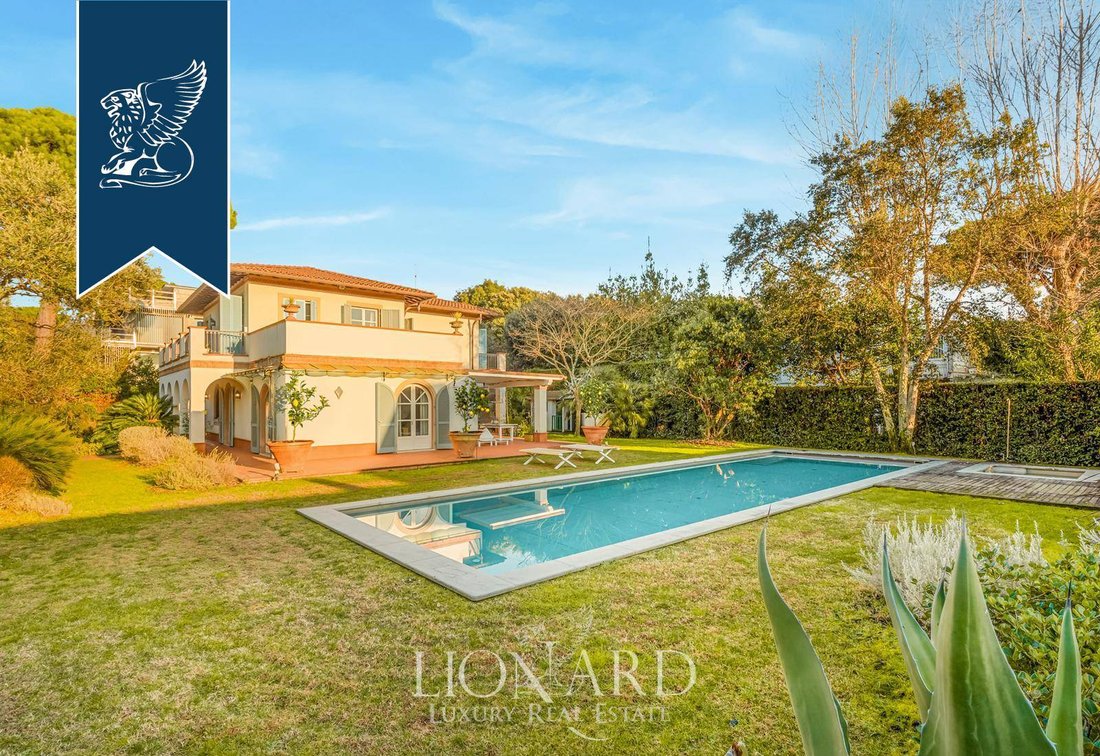 Villa in Vittoria Apuana, Forte dei Marmi, Tuscany 2 - 17271687