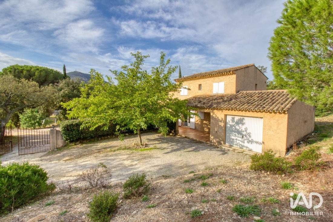 House in Le Plan-de-la-Tour, Provence-Alpes-Côte d'Azur, France 1 - 17274238