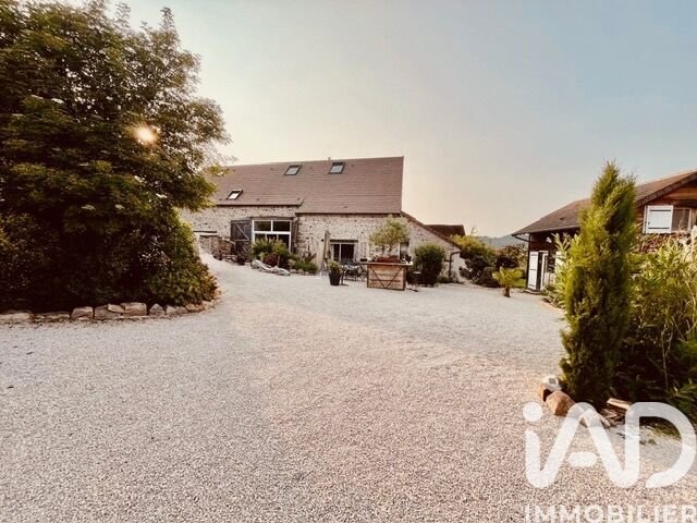 House in Saint-Martin-de-Salencey, Bourgogne – Franche-Comté, France 2 - 17274336