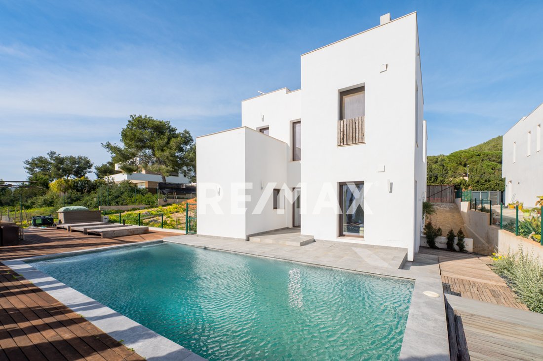 House in Santa Eularia des Riu, Balearic Islands, Spain 1 - 17272684