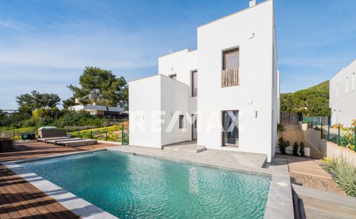 House in Santa Eularia des Riu, Balearic Islands, Spain 1