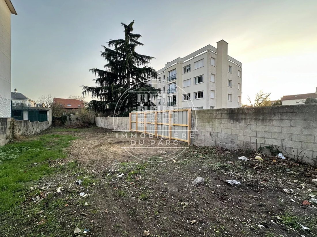 Land in Petit Colombes-Charles de Gaulle, Colombes, France 2 - 17274928