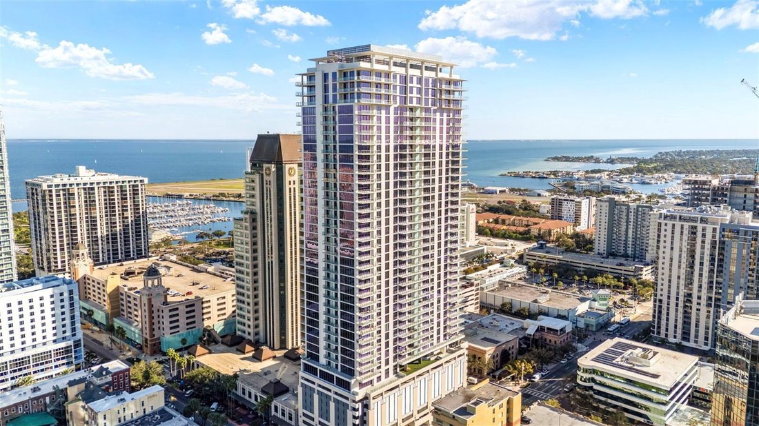 Condo in St. Petersburg, Florida, United States 2 - 17277729
