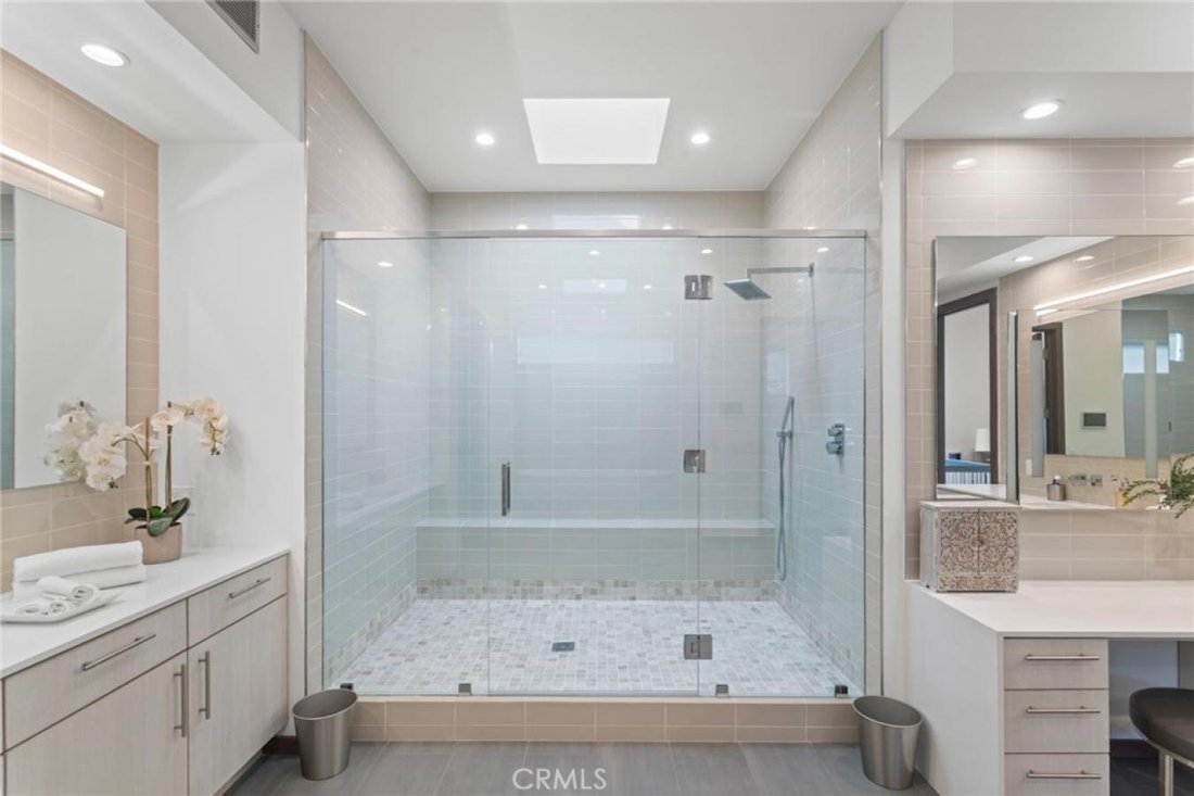 House in Los Angeles, California, United States 4 - 17277053