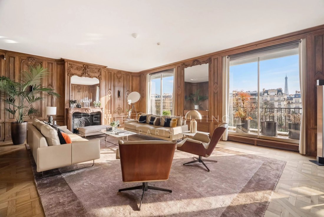 Apartment in Chaillot, Paris 16e Arrondissement, Paris 2 - 17274908