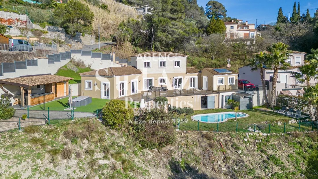 House in Èze, Provence-Alpes-Côte d'Azur, France 1 - 17278653