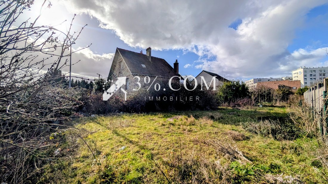 House in Poissy, Ile-de-France, France 2 - 17276163