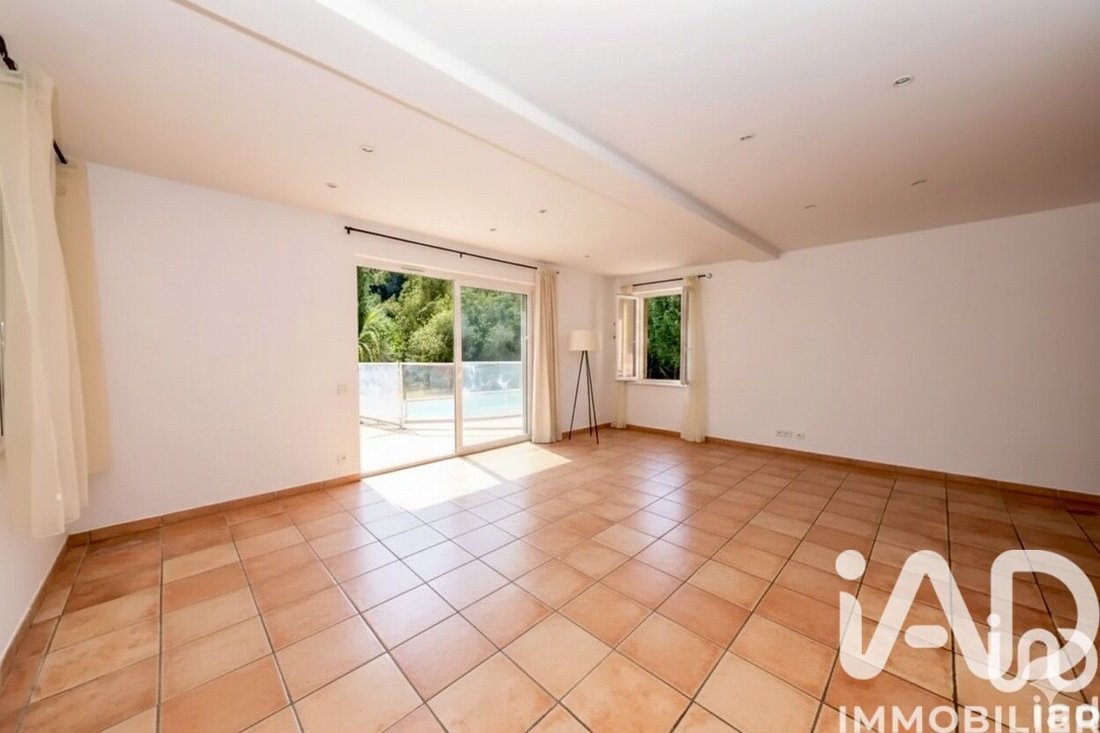 House in Falicon, Provence-Alpes-Côte d'Azur, France 4 - 17274219