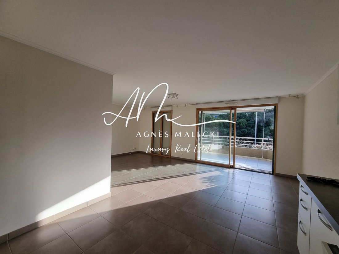 Apartment in Nord, Cavalaire-sur-Mer, France 3 - 17099559
