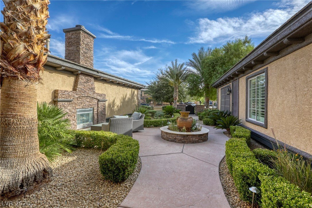 House in Las Vegas, Nevada, United States 3 - 17272552