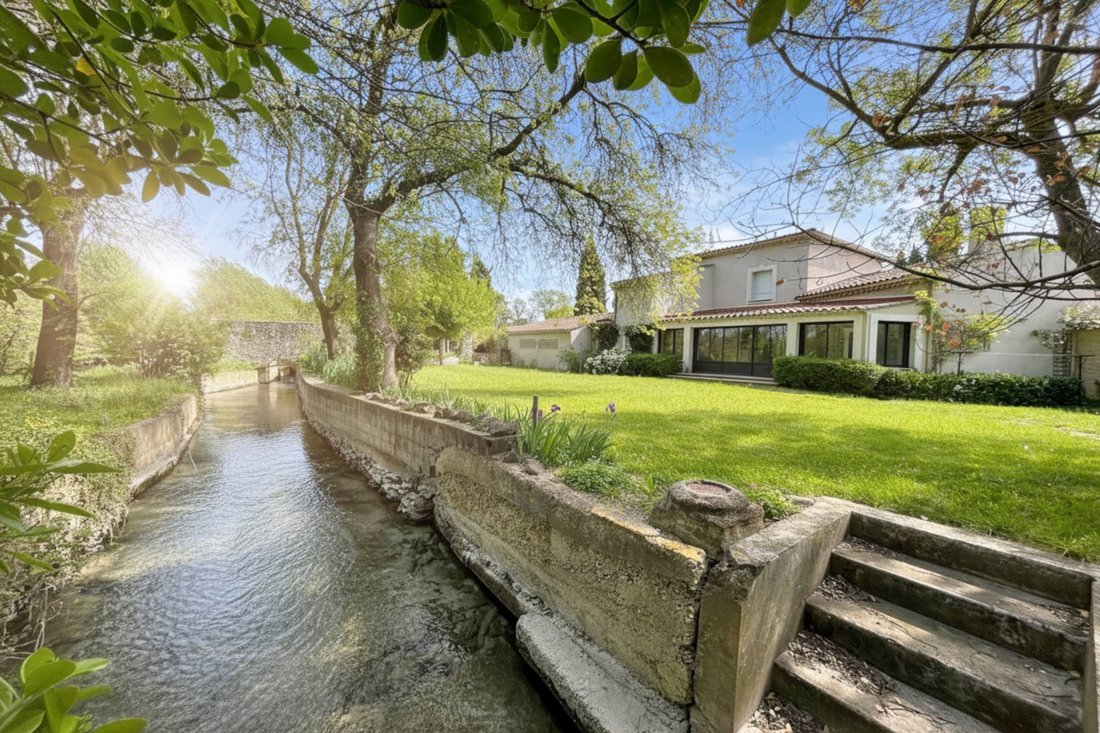 House in Nevons-route d'Apt, L'Isle-sur-la-Sorgue, France 1 - 16630086