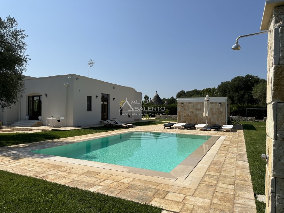 Villa in San Michele Salentino, Apulia, Italy 2 - 17274558