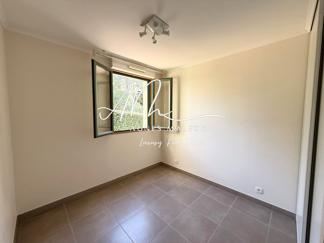 Apartment in Nord, Cavalaire-sur-Mer, France 5 - 17099559