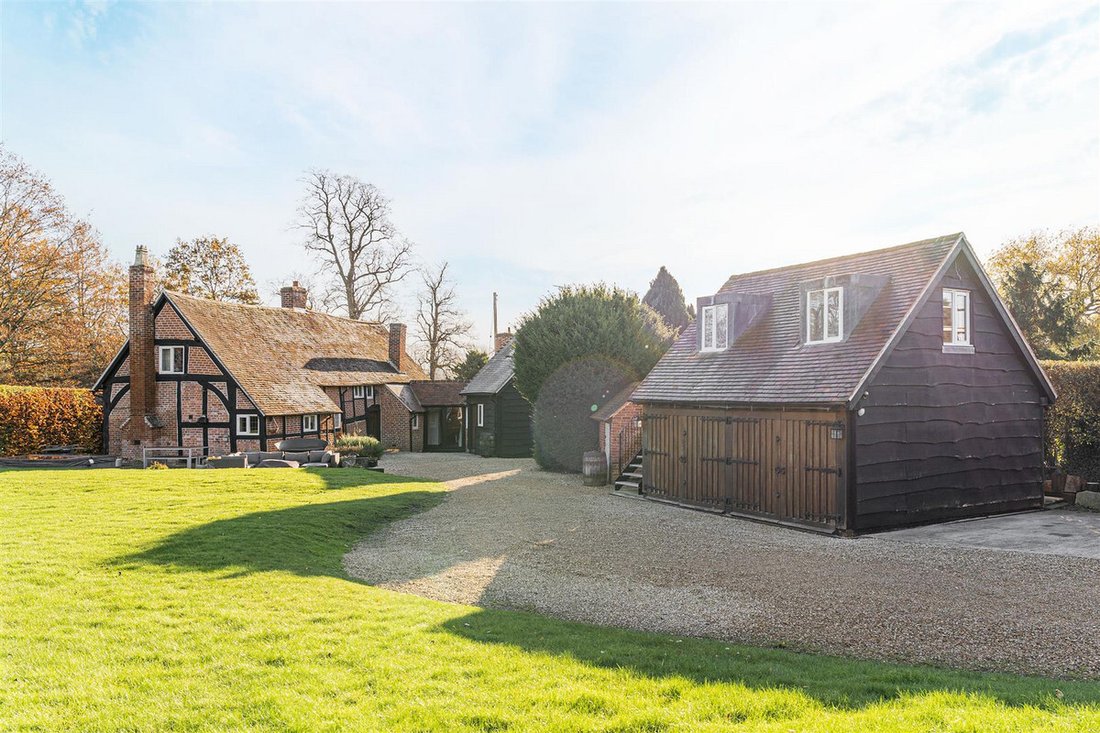 Country House in Coughton, England 1 - 17279235