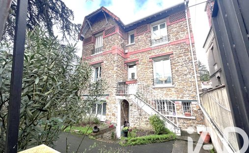 House in Faisanderie Bas-Gare, Villeneuve-le-Roi, France 1