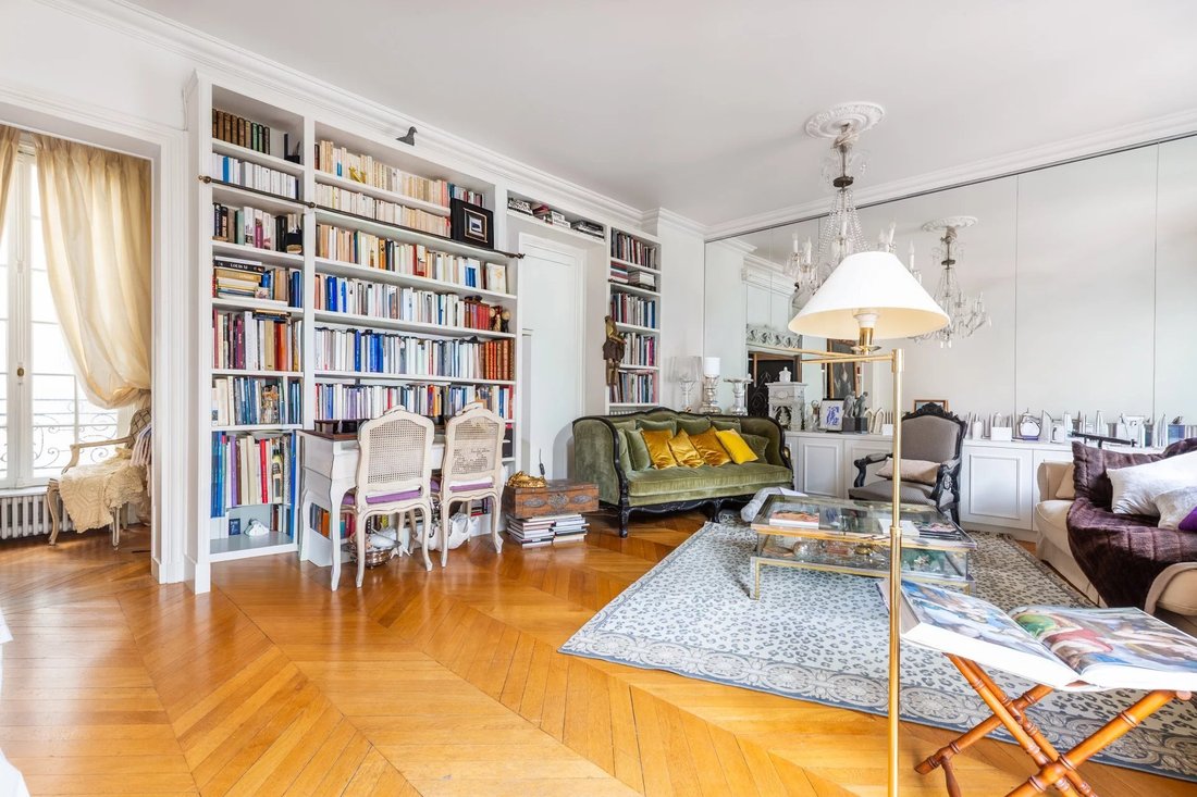 Apartment in Sorbonne, Paris 5e Arrondissement, Paris 3 - 17276242