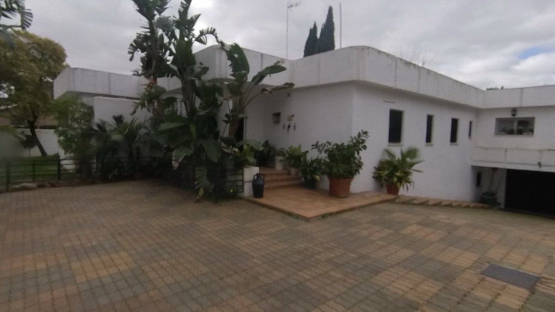 Chalet in Gelves, Andalusia, Spain 2 - 17280054
