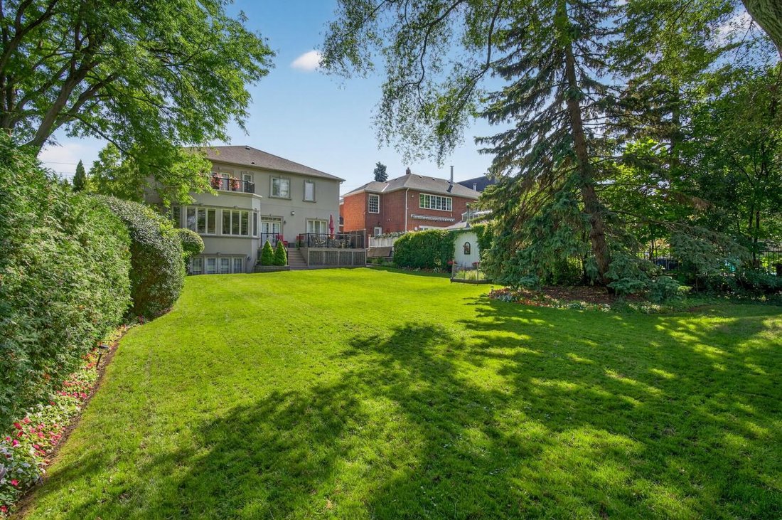 House in Toronto, Ontario, Canada 3 - 17273179
