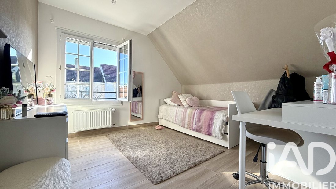 House in Chelles, Ile-de-France, France 5 - 17274213