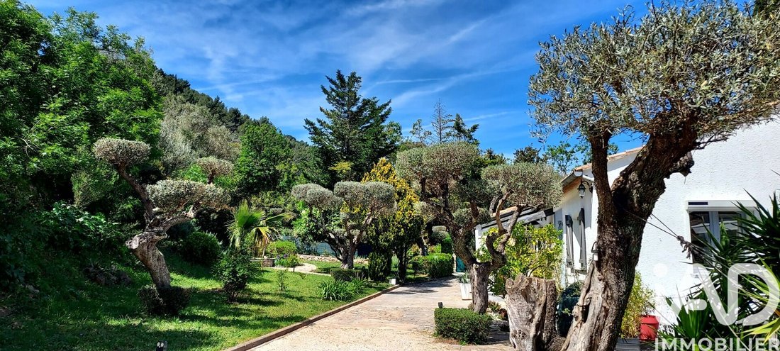 House in Solliès-Ville, Provence-Alpes-Côte d'Azur, France 3 - 17274261