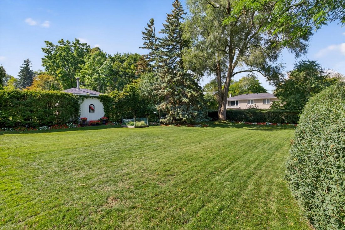 House in Toronto, Ontario, Canada 2 - 17273179