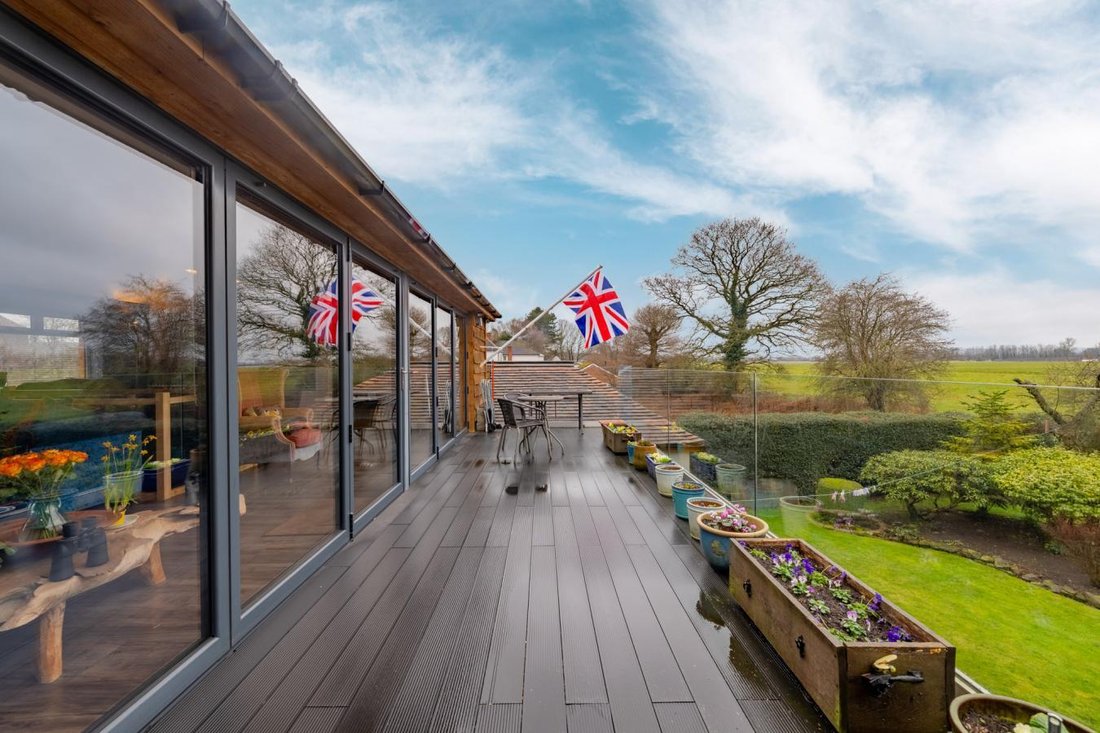 House in Bobbington, England 5 - 17277055