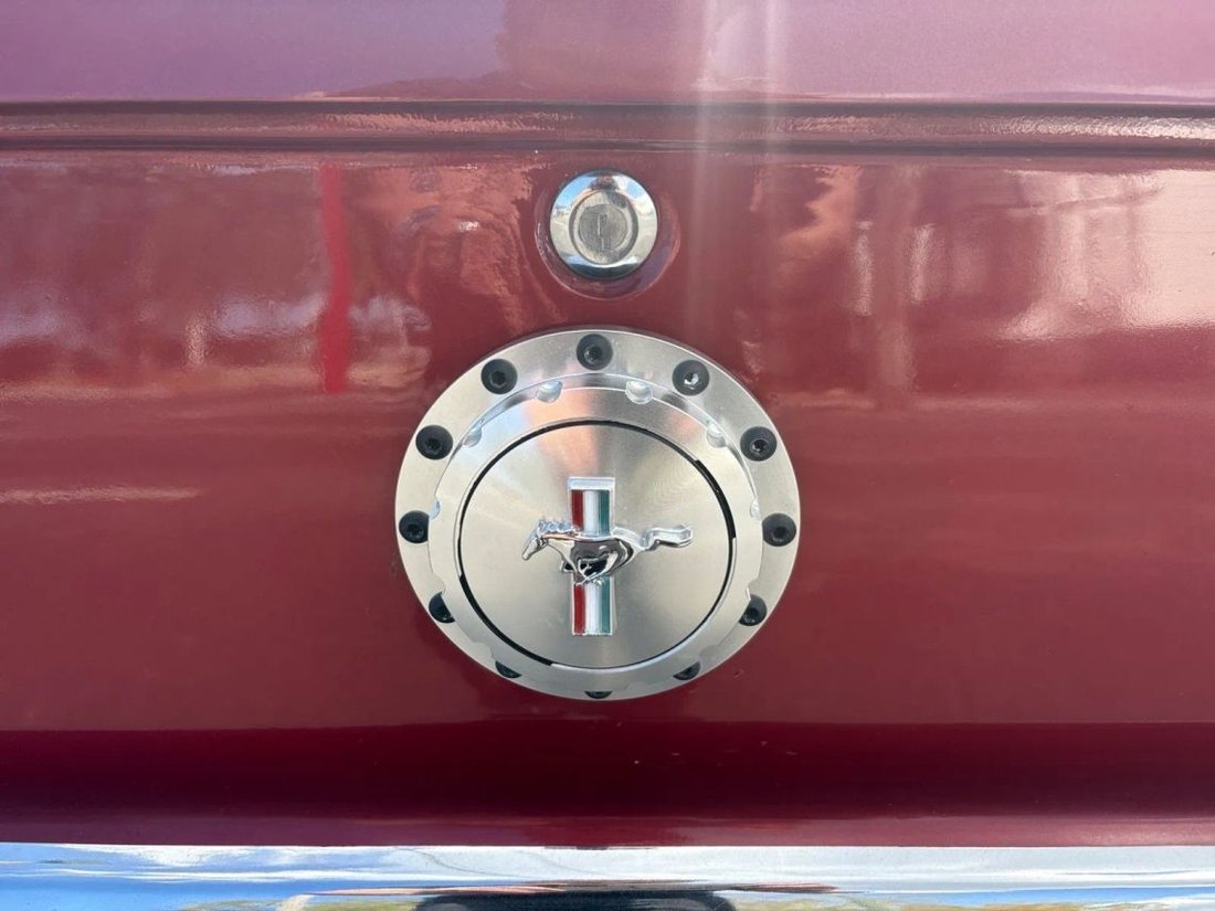 Cabriolet in Hollywood, FL, United States 5 - 17271763
