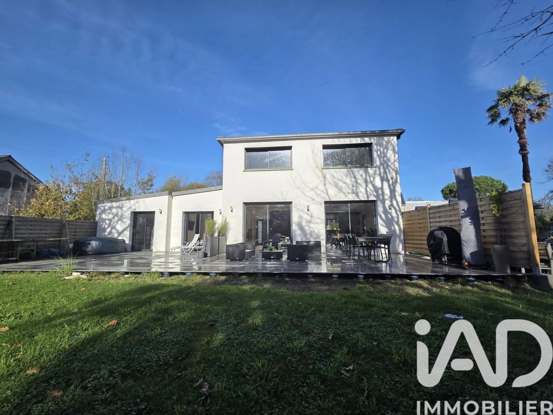 House in Lanriec, Concarneau, France 1 - 17274301