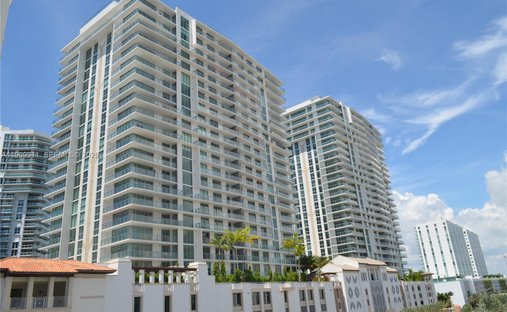 Appartement à Sunny Isles Beach, Floride, États-Unis 1