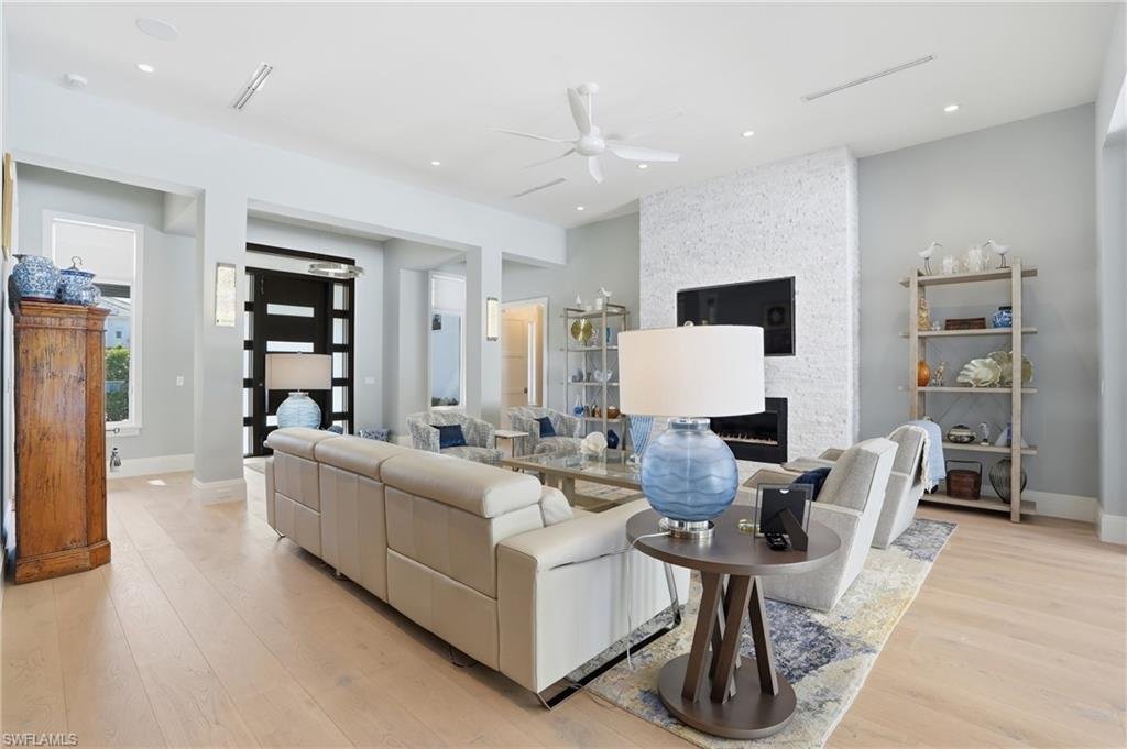 House in Naples, Florida, United States 5 - 17277797