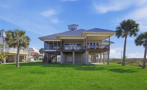 House in Cameron, Louisiana, United States 1
