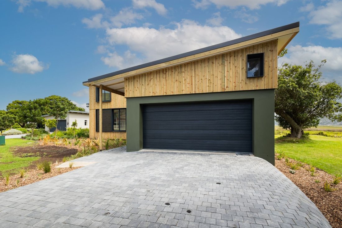 House in Knysna, Western Cape, South Africa 1 - 17279224