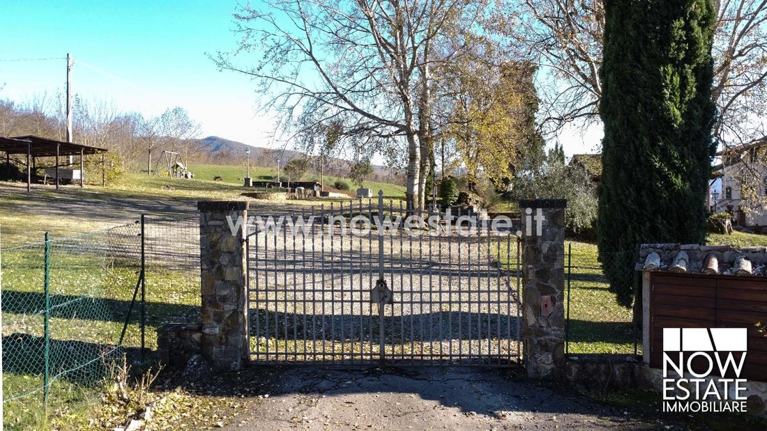 Casa di campagna a Poppi, Toscana, Italia 2 - 15829036