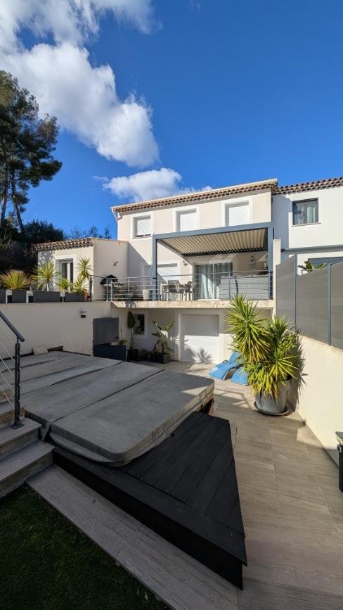 House in Ceyreste, Provence-Alpes-Côte d'Azur, France 4 - 17280933