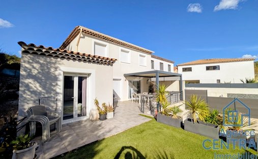 House in Ceyreste, Provence-Alpes-Côte d'Azur, France 1